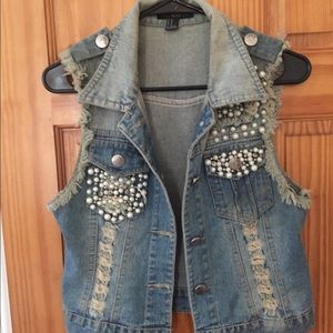 Forever 21 pearl denim vest